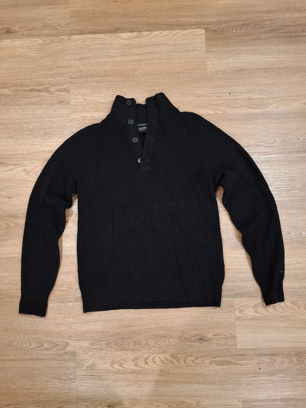 NWOT - Banana Republic (Mainline) Italian Wool Gray Waffle Sweater - S - Black